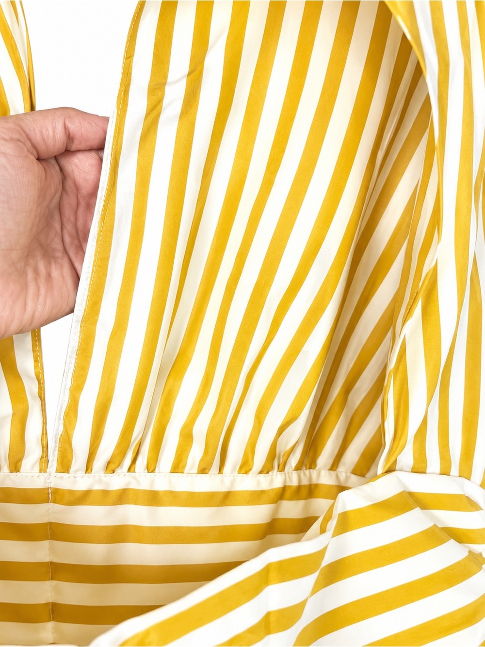 Micas ☀️Yellow & White Striped Halter Mini Dress – NWT - Picture 5 of 16